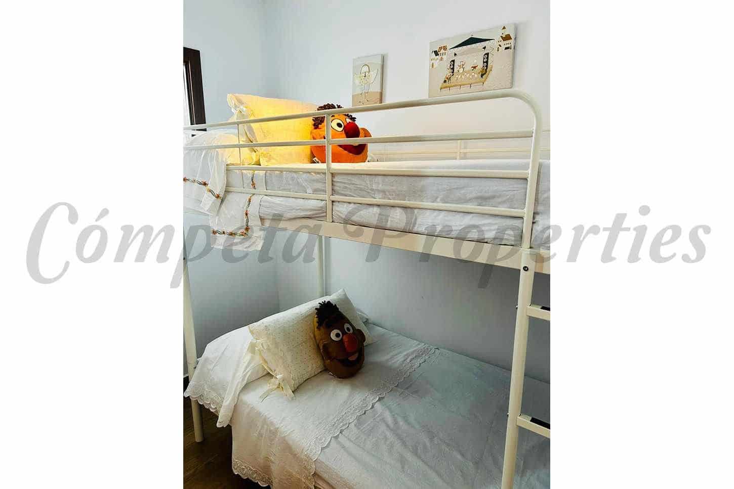 2 quarto Quinta/Casa Rural para arrendar em Torrox com piscina - 1 200 € (Ref: 10075858)