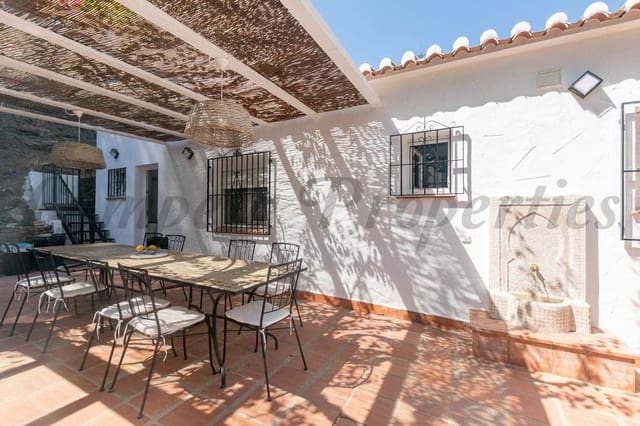 4 quarto Quinta/Casa Rural para arrendar em Torrox Pueblo, Torrox com piscina - 880 € (Ref: 10075859)