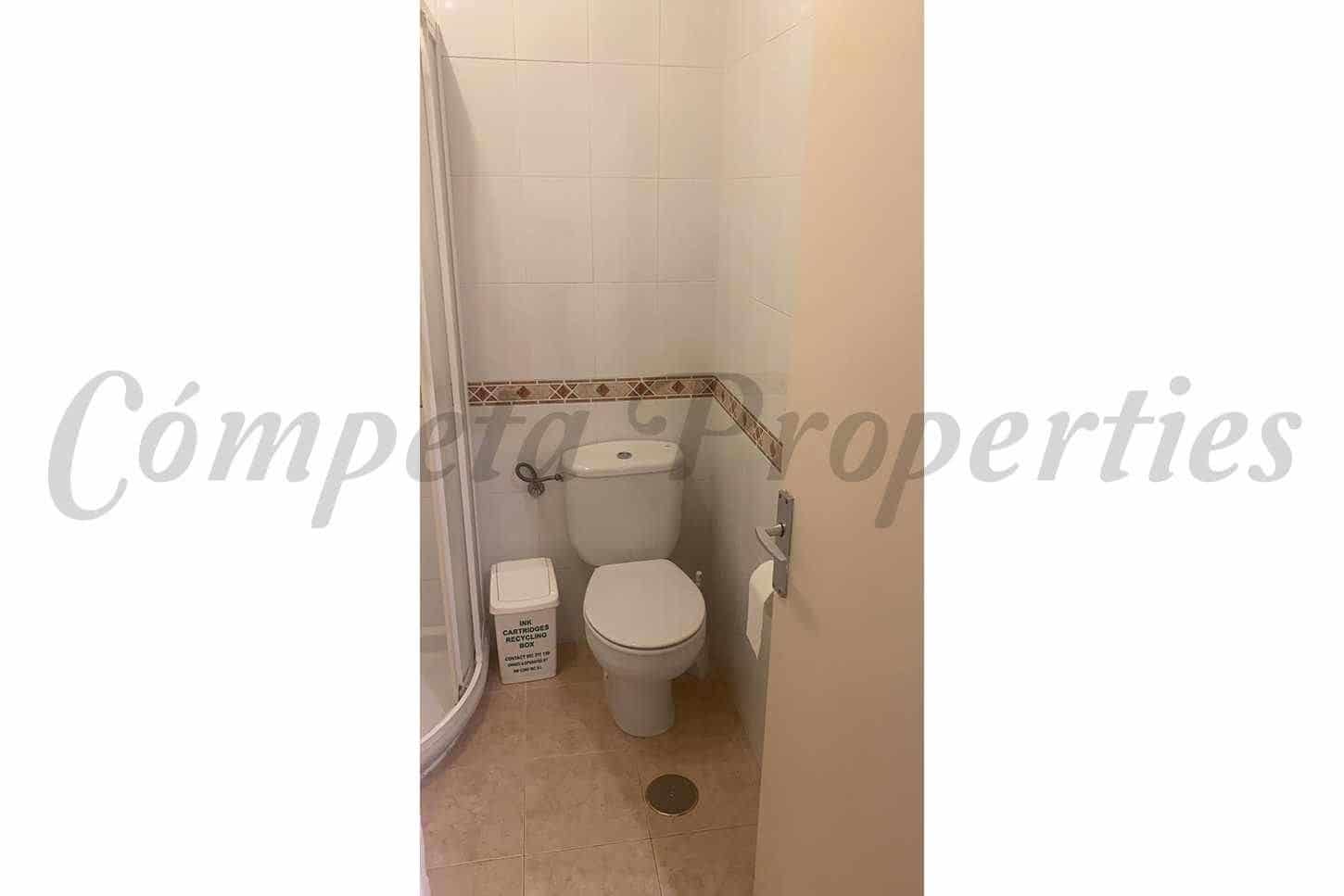 Appartement de 1 chambre à louer à Nerja avec piscine - 600 € (Ref: 10075861)