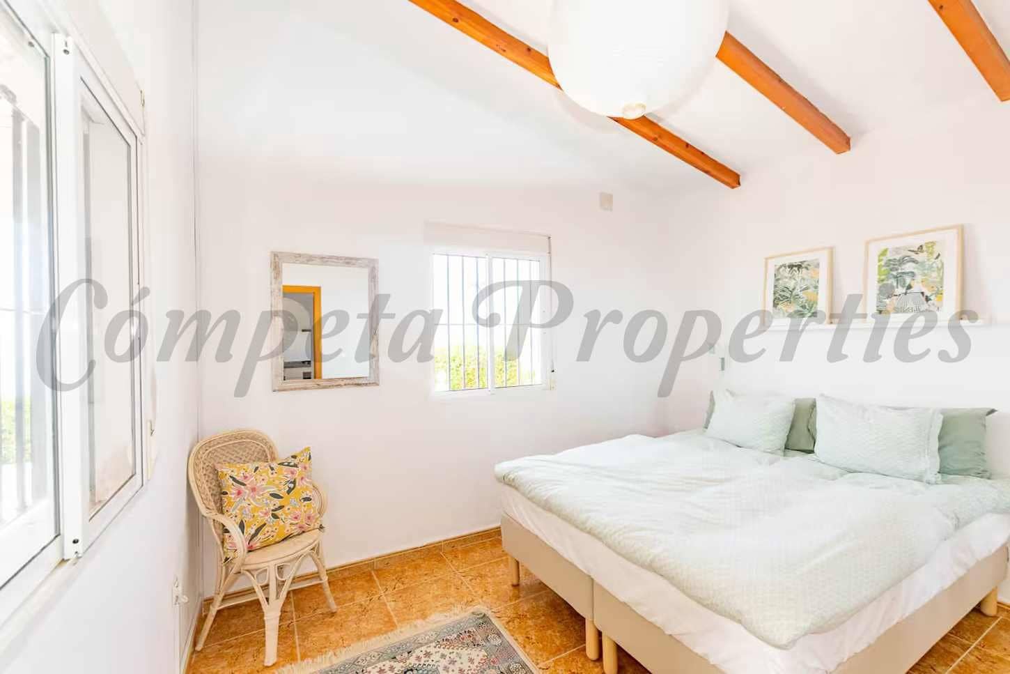 3 soveværelse Finca/Landehus til leje i Torrox med swimmingpool garage - € 1.500 (Ref: 10075871)