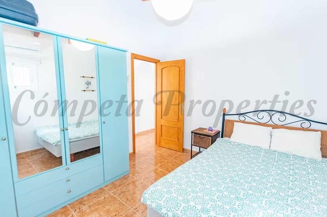 3 quarto Quinta/Casa Rural para arrendar em Torrox com piscina garagem - 1 500 € (Ref: 10075871)