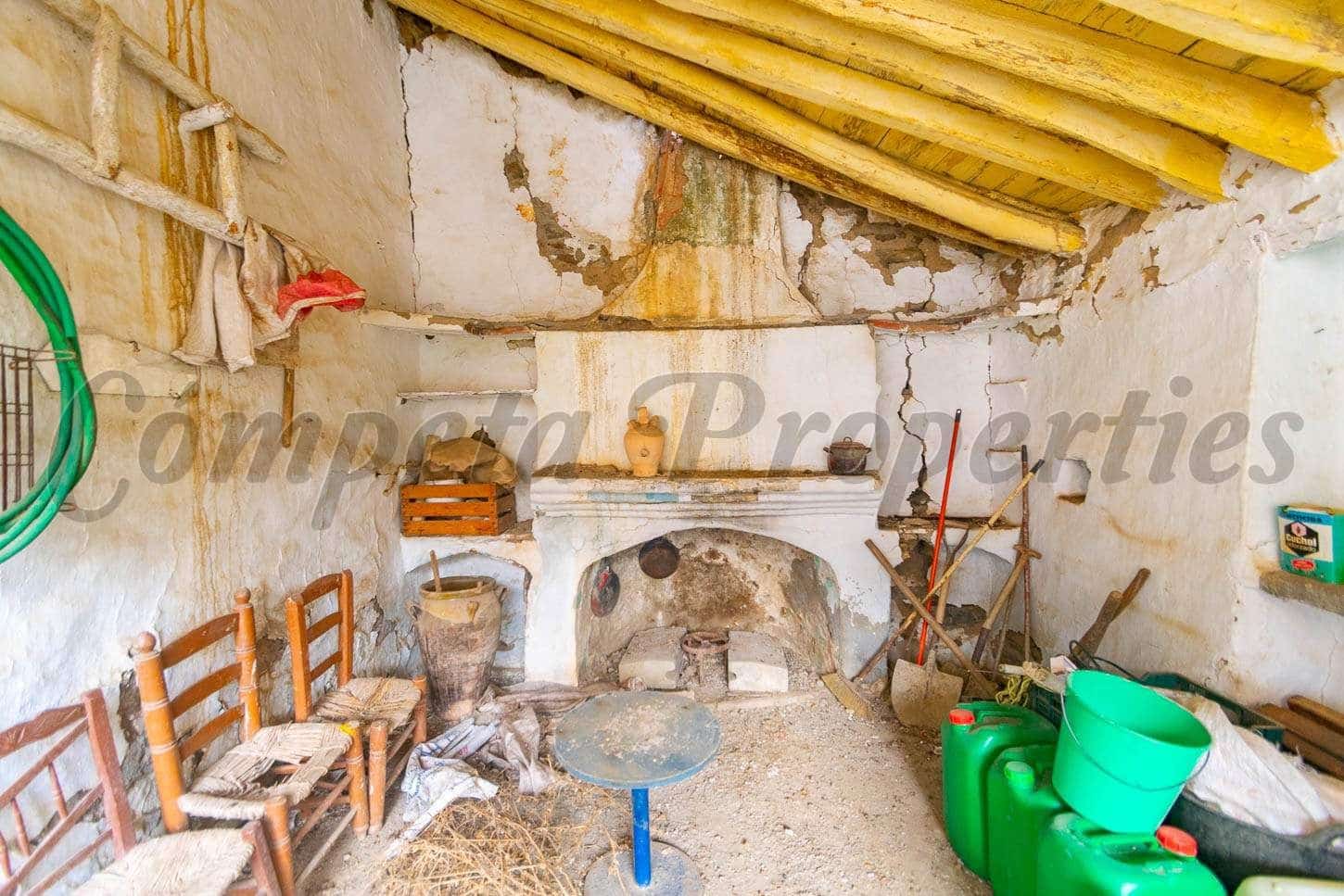 Landgrundstück zu verkaufen in Archez - 50.000 € (Ref: 10075874)