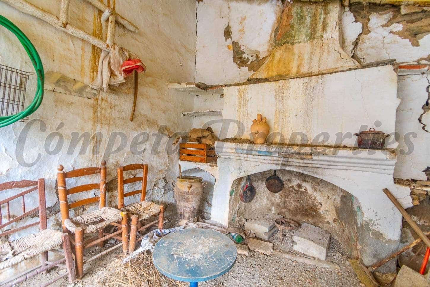 Landgrundstück zu verkaufen in Archez - 50.000 € (Ref: 10075874)