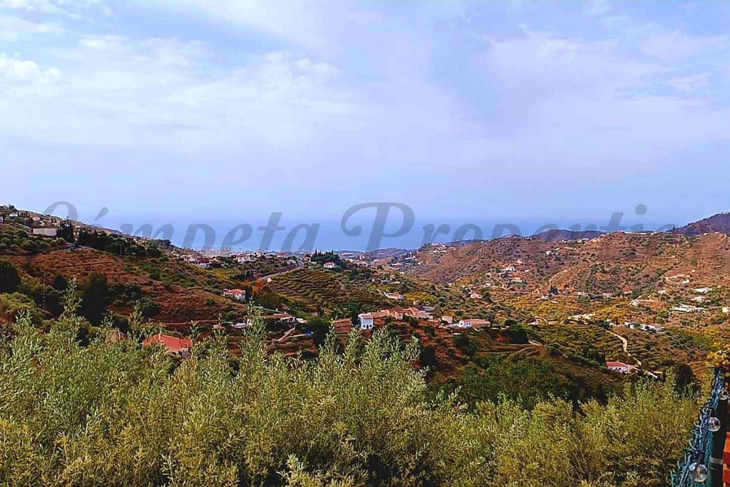 2 soveværelse Finca/Landehus til leje i Torrox med swimmingpool - € 1.250 (Ref: 10075880)