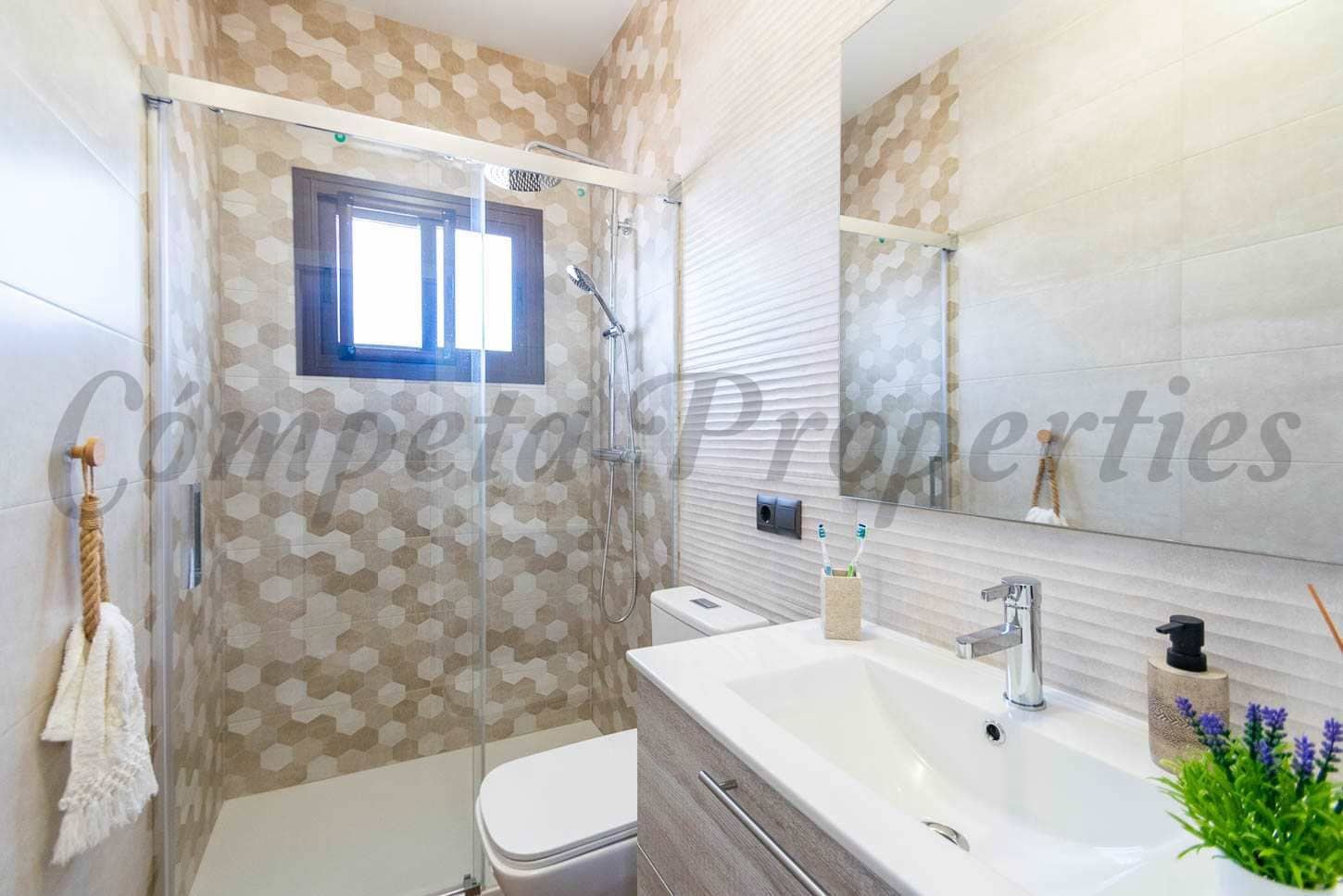 Finca/Herregård til leie i Torrox - € 750 (Ref: 10075881)