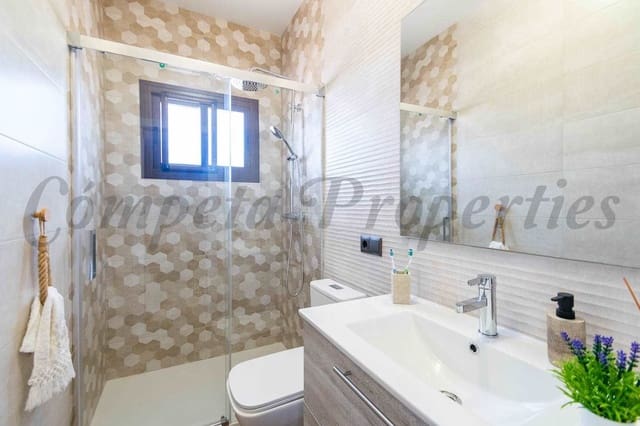 Quinta/Casa Rural para arrendar em Torrox - 750 € (Ref: 10075881)
