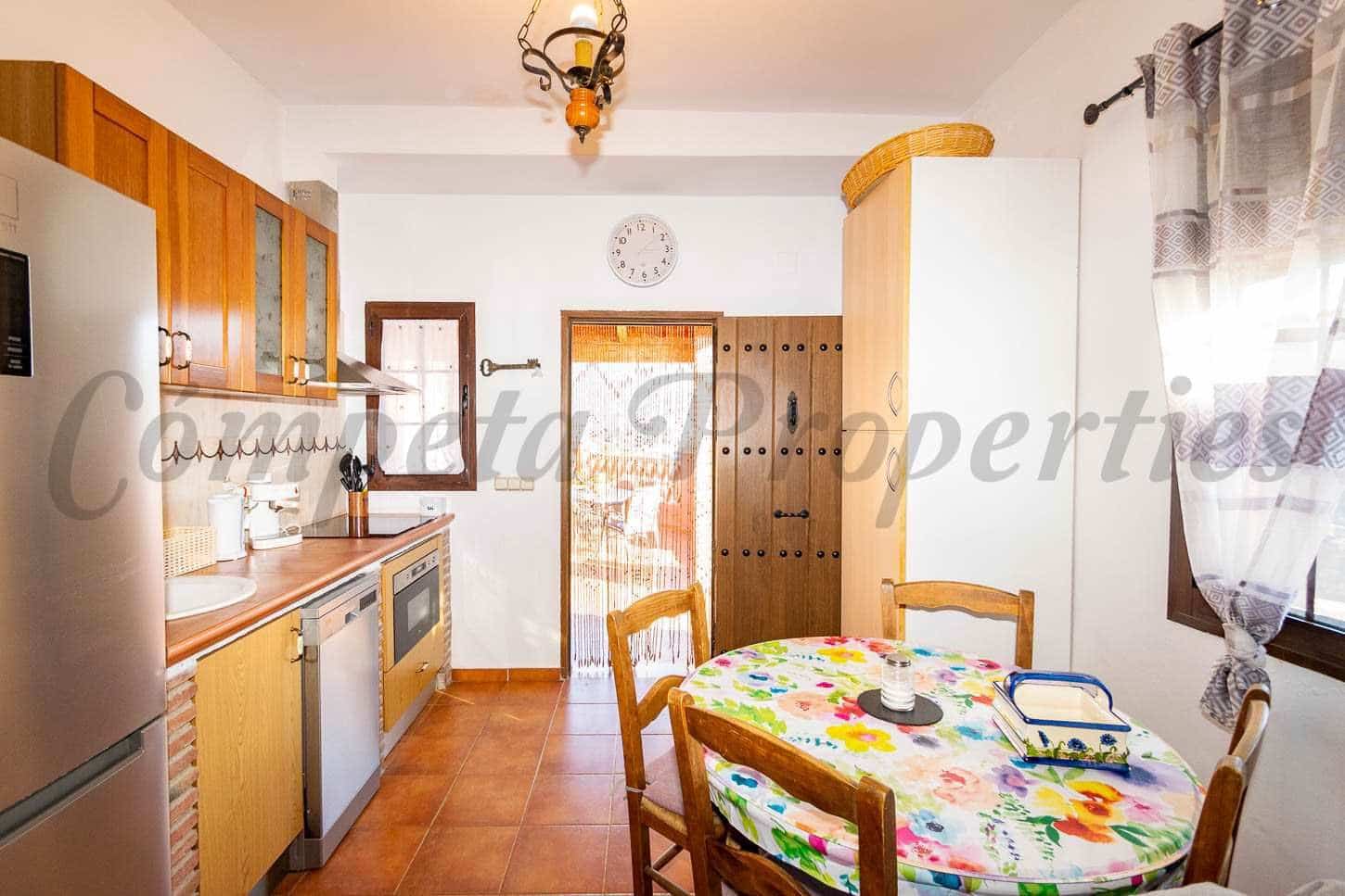 2 quarto Quinta/Casa Rural para arrendar em Torrox com piscina - 1 000 € (Ref: 10075883)