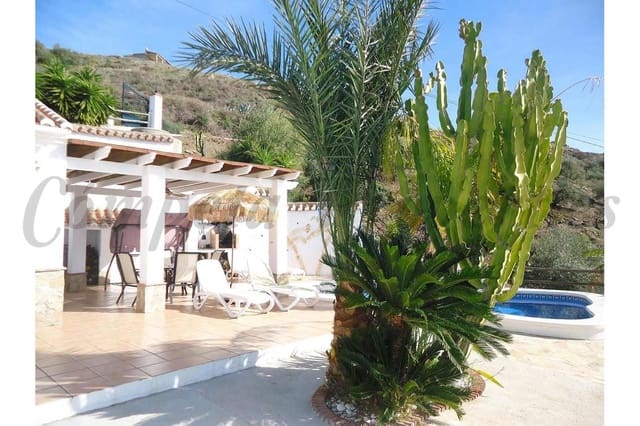 Finca/Maison de Campagne de 2 chambres à louer à Torrox avec piscine garage - 1 175 € (Ref: 10075887)