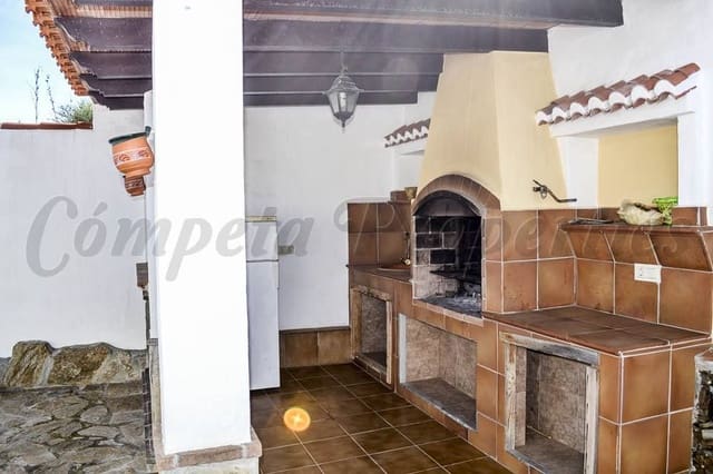 3 quarto Quinta/Casa Rural para arrendar em Torrox com piscina garagem - 1 440 € (Ref: 10075889)