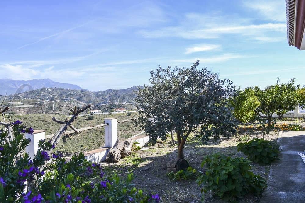 3 quarto Quinta/Casa Rural para arrendar em Torrox com piscina garagem - 1 440 € (Ref: 10075889)