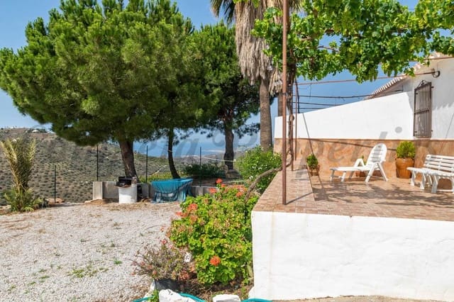 3 soveværelse Finca/Landehus til leje i Torrox med garage - € 1.200 (Ref: 10075890)
