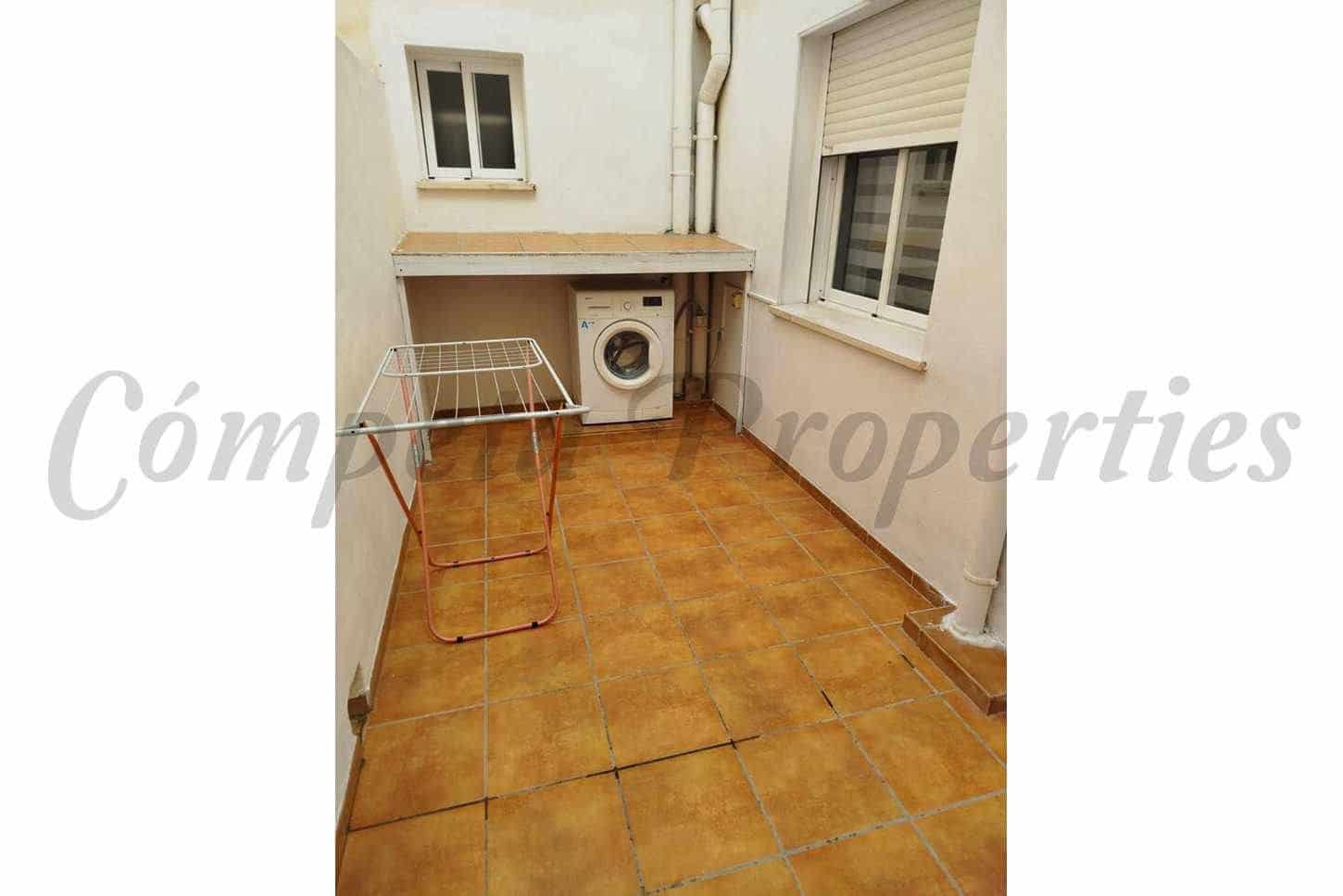 2 soverom Leilighet til leie i El Morche - € 950 (Ref: 10075895)
