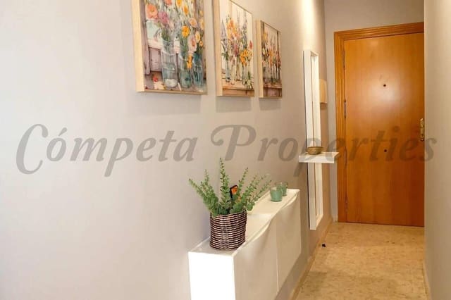 2 soverom Leilighet til leie i El Morche, Torrox - € 950 (Ref: 10075895)