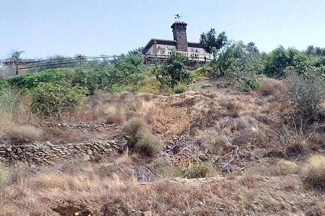 Terre non Aménagée à vendre à Arenas - 40 000 € (Ref: 10075908)