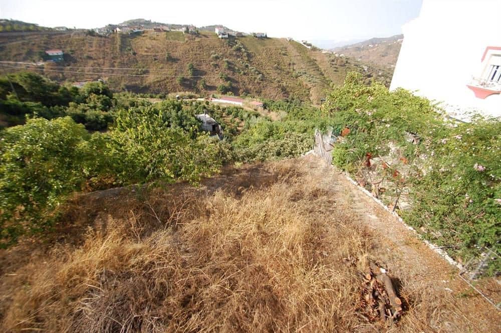 Terre non Aménagée à vendre à Canillas de Albaida - 25 000 € (Ref: 10075916)