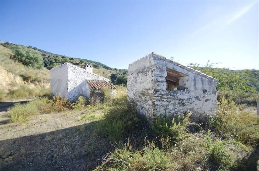 Ubebygd land til salgs i Sedella - € 169 000 (Ref: 10075918)