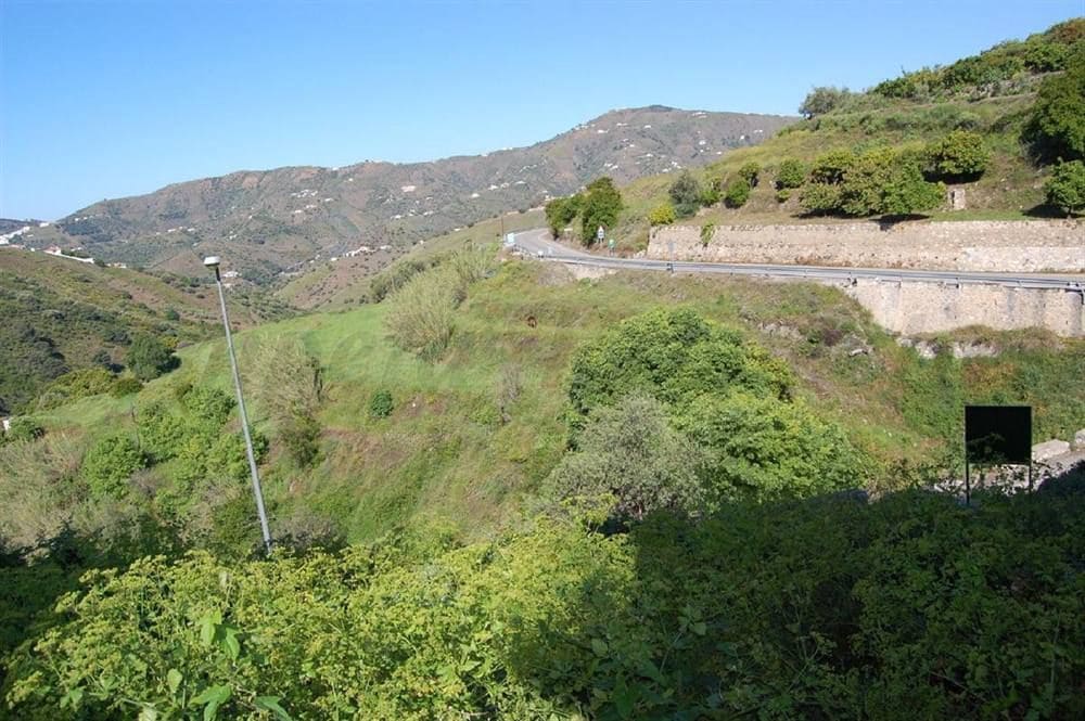 Building Plot for sale in Competa - € 90,000 (Ref: 10075924)