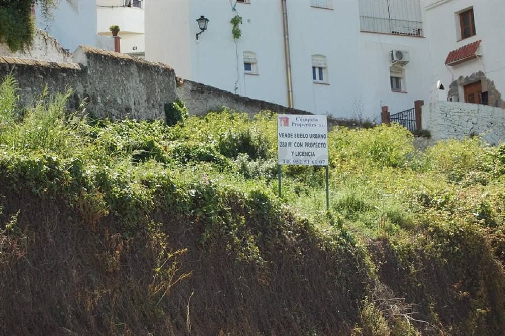 Building Plot for sale in Competa - € 90,000 (Ref: 10075924)