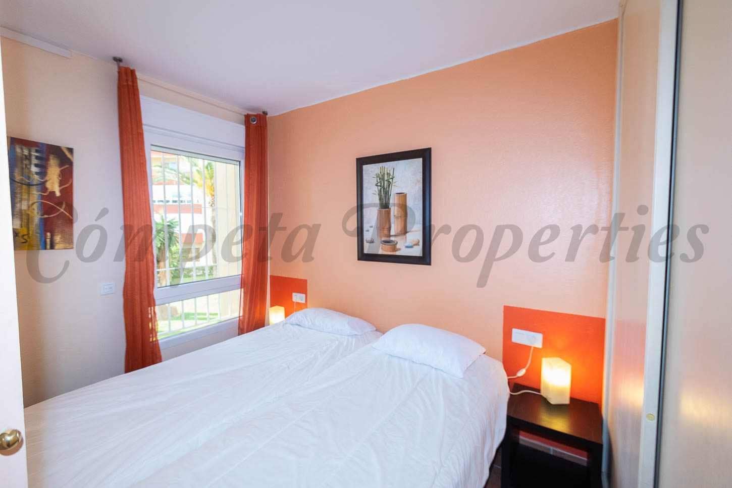 1 soverom Leilighet til leie i Torrox-Costa med svømmebasseng - € 750 (Ref: 10075928)