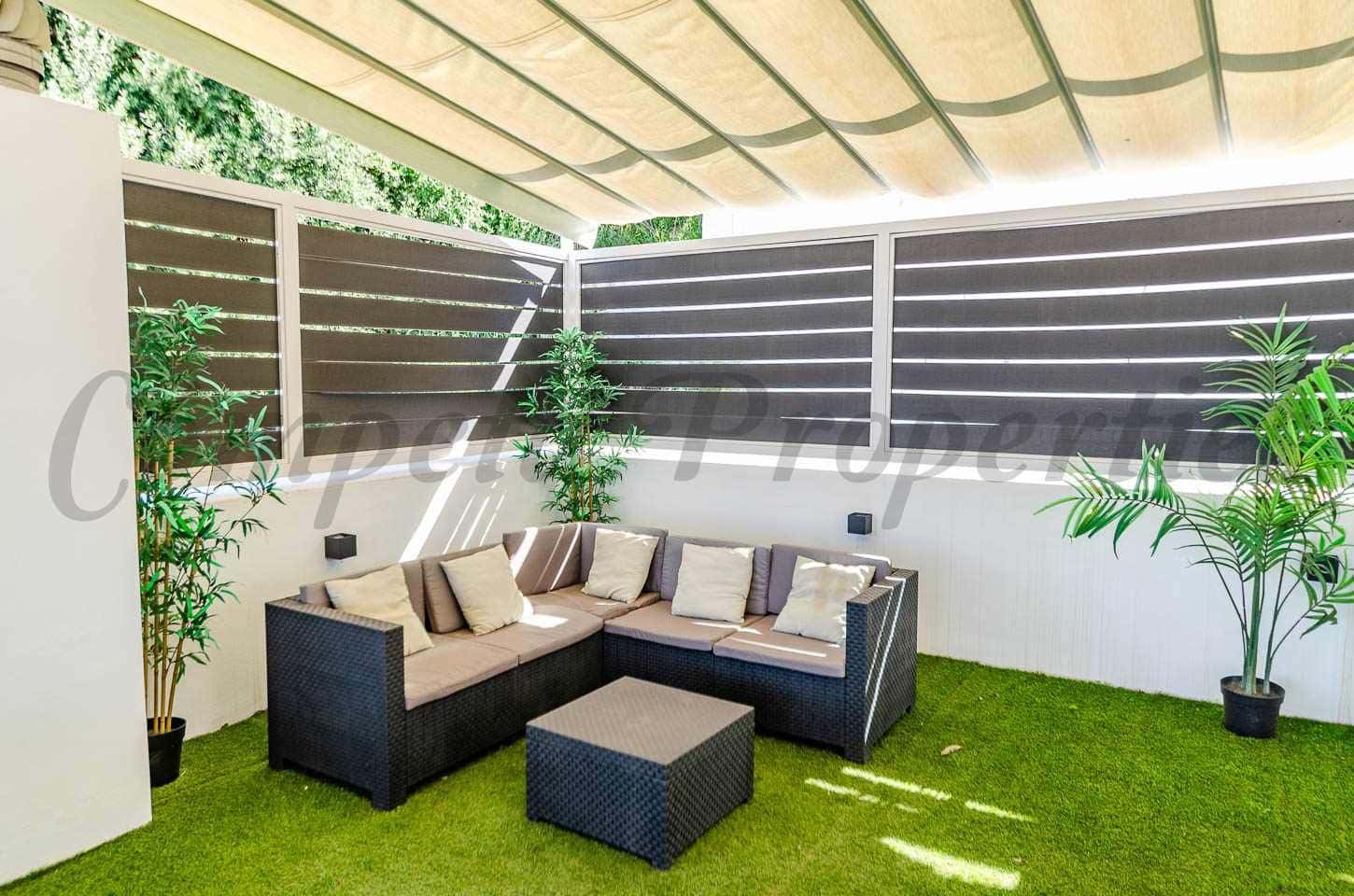 1 soveværelse Lejlighed til leje i Competa med swimmingpool - € 850 (Ref: 10075930)