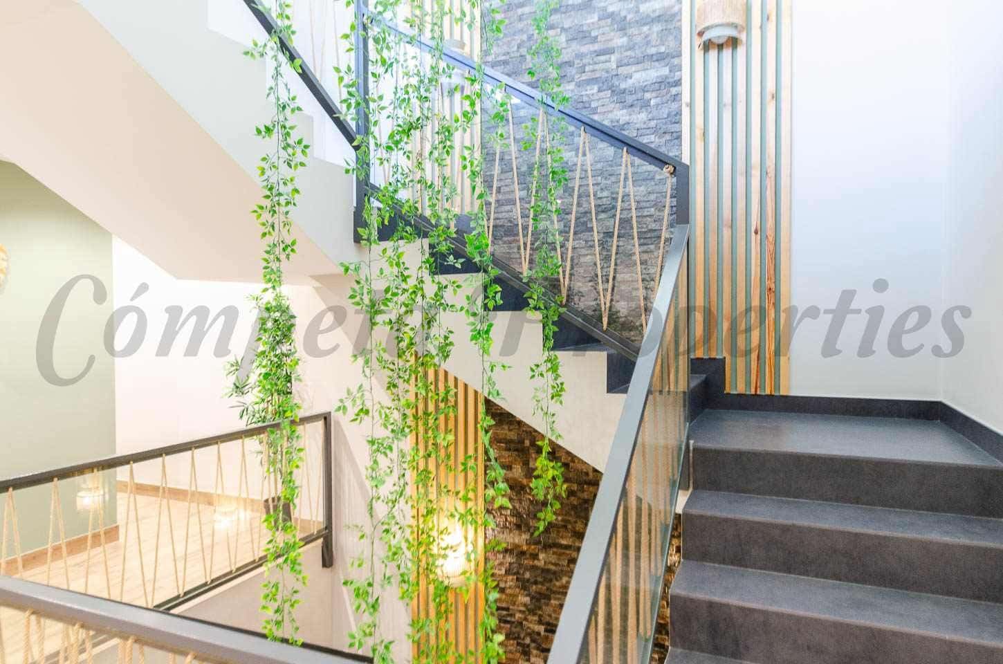 2 soverom Leilighet til leie i Competa med svømmebasseng - € 975 (Ref: 10075931)
