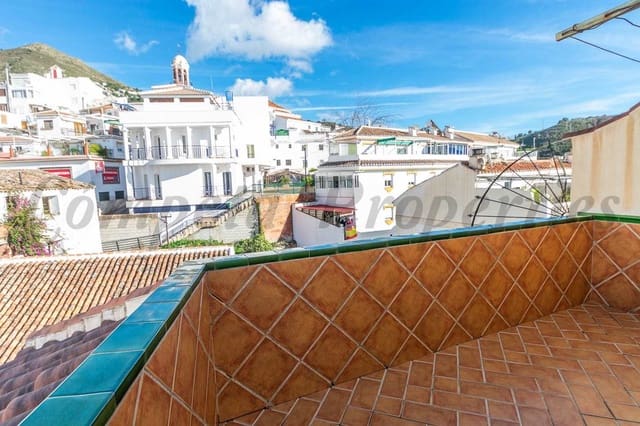 Appartement de 4 chambres à louer à Cómpeta - 1 100 € (Ref: 10075932)