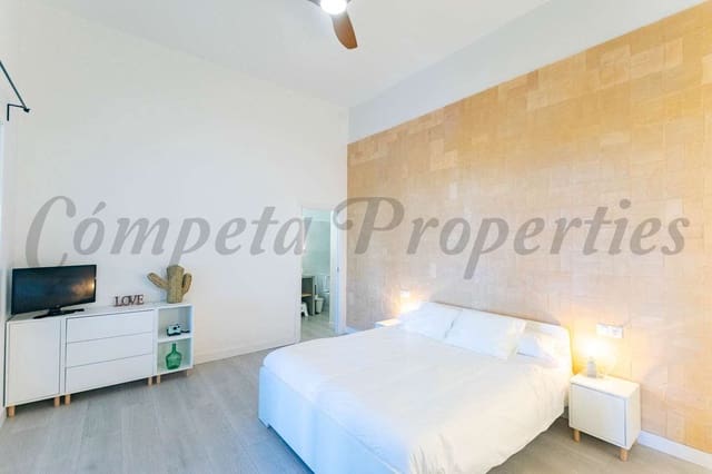 Appartement de 1 chambre à louer à Cómpeta - 1 060 € (Ref: 10075934)