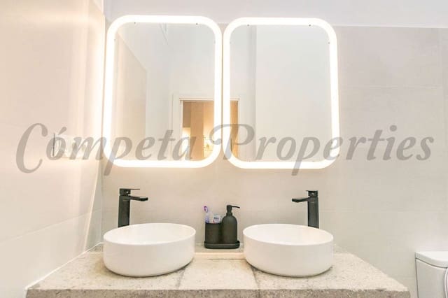 Appartement de 1 chambre à louer à Cómpeta - 1 060 € (Ref: 10075934)