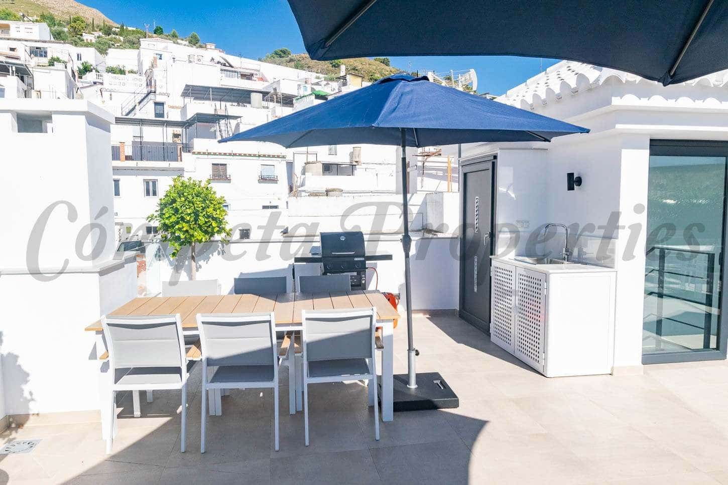 Apartamento de 2 habitaciones en Cómpeta en alquiler con piscina garaje - 1.500 € (Ref: 10075935)