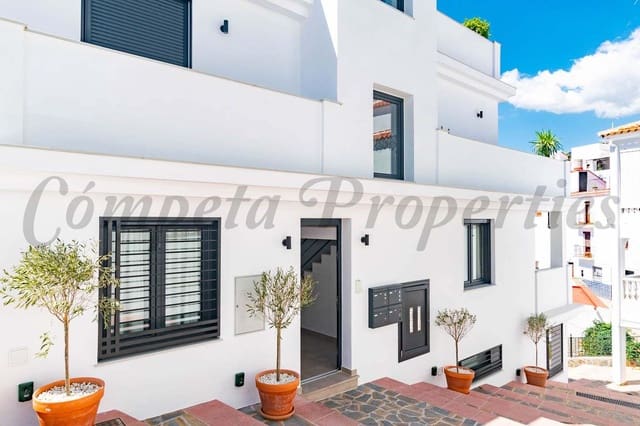Apartamento de 2 habitaciones en Cómpeta en alquiler con piscina garaje - 1.500 € (Ref: 10075935)
