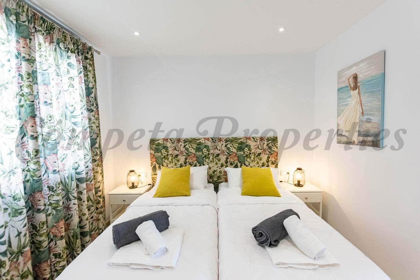 2 slaapkamer Appartement te huur in Competa met zwembad garage - € 900 (Ref: 10075937)