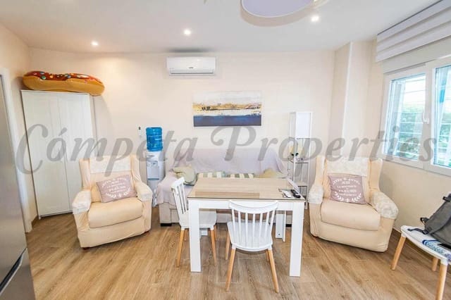 1 quarto Apartamento para arrendar em Torrox-Costa, Torrox com piscina - 650 € (Ref: 10075941)