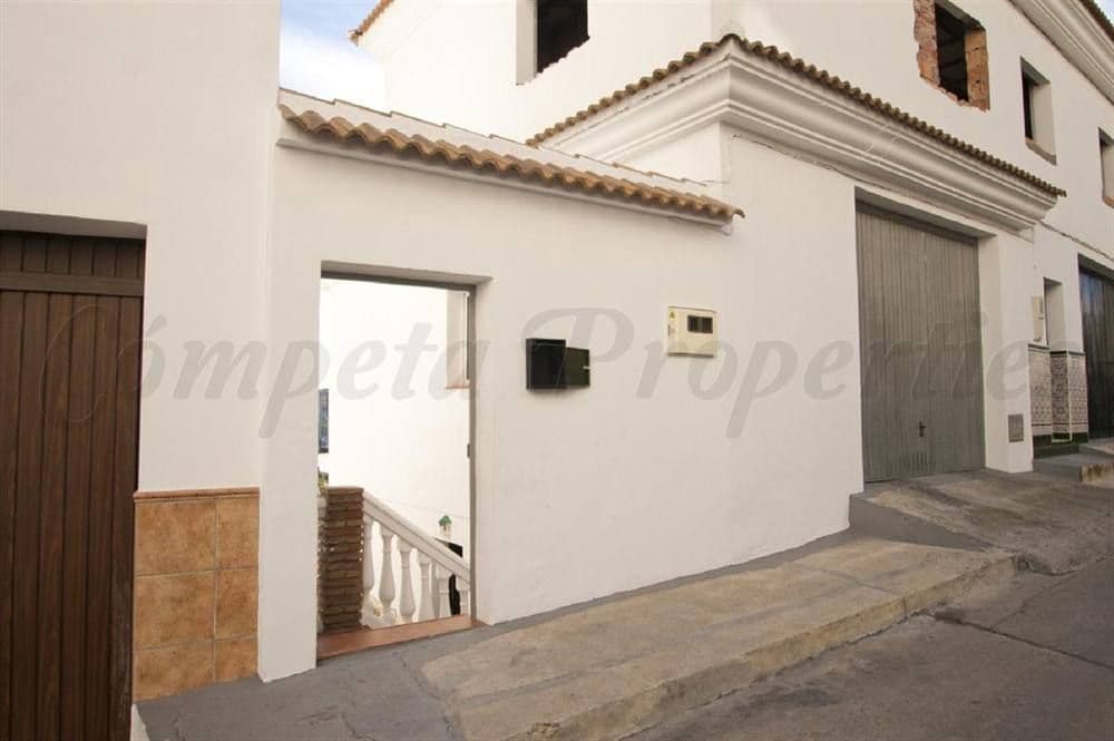 Apartamento de 3 habitaciones en Cómpeta en alquiler - 1.000 € (Ref: 10075943)