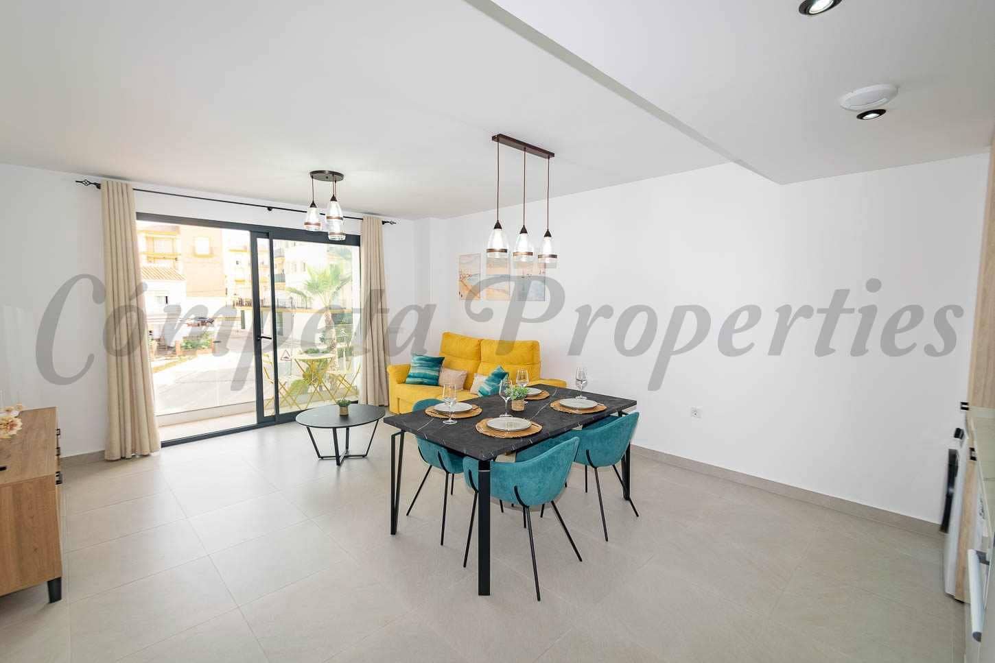 1 quarto Apartamento para arrendar em Torrox-Costa com piscina garagem - 850 € (Ref: 10075944)