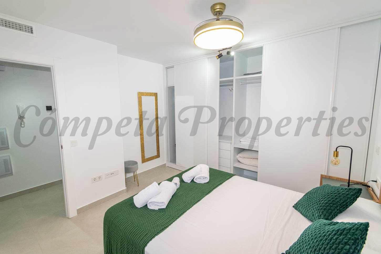 1 quarto Apartamento para arrendar em Torrox-Costa com piscina garagem - 850 € (Ref: 10075944)