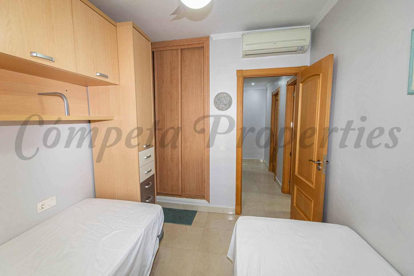 2 soveværelse Lejlighed til leje i Torrox-Costa med swimmingpool - € 800 (Ref: 10075945)