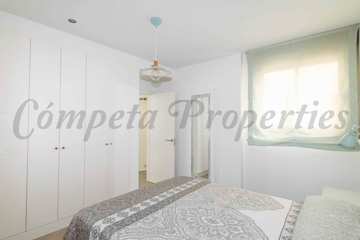 1 sovrum Lägenhet att hyra i Torrox-Costa med pool - 1 000 € (Ref: 10075946)