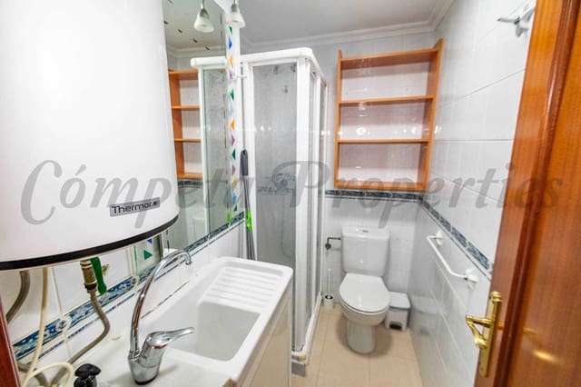 3 sovrum Lägenhet att hyra i El Morche, Torrox med pool - 1 000 € (Ref: 10075947)
