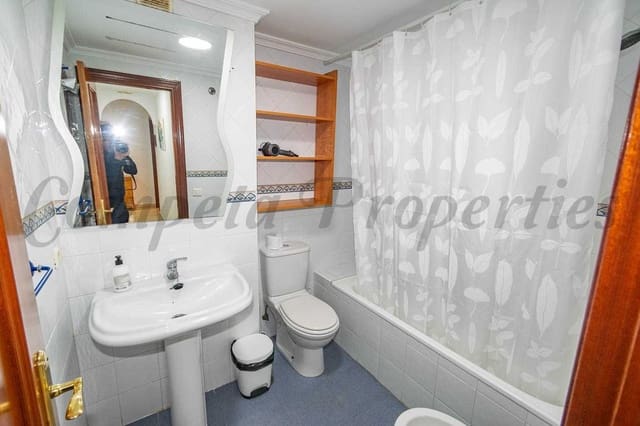 3 sovrum Lägenhet att hyra i El Morche, Torrox med pool - 1 000 € (Ref: 10075947)