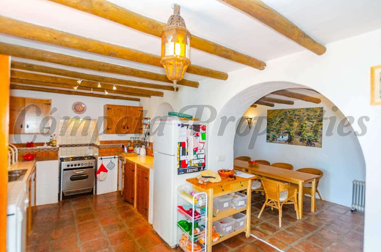 4 quarto Quinta/Casa Rural para arrendamento para férias em Competa com piscina - 2 030 € (Ref: 10075948)
