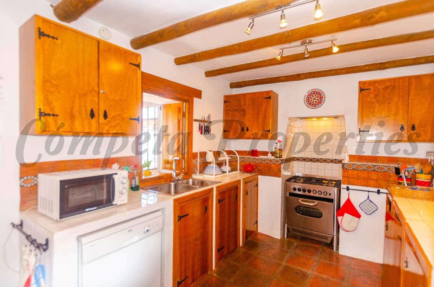 4 quarto Quinta/Casa Rural para arrendamento para férias em Competa com piscina - 2 030 € (Ref: 10075948)