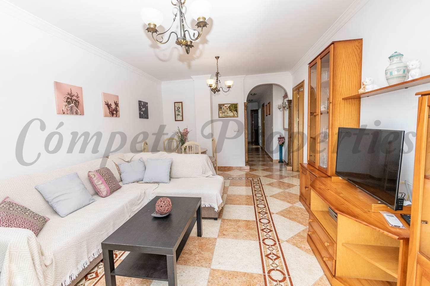 3 makuuhuone Huoneisto vuokrattavana paikassa Torrox - 850 € (Ref: 10075949)
