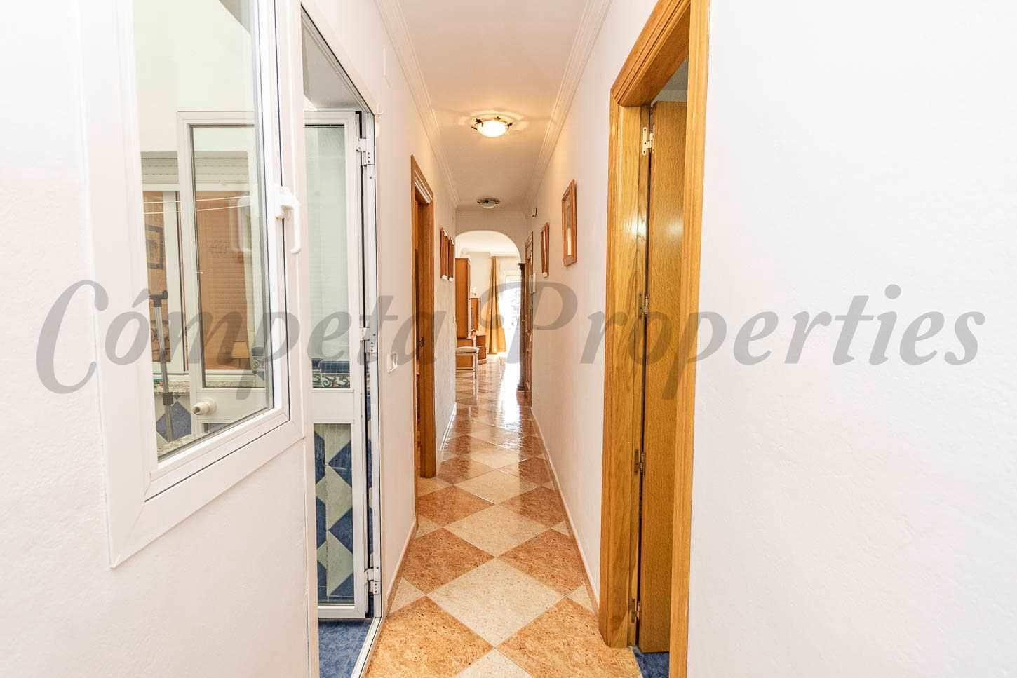3 makuuhuone Huoneisto vuokrattavana paikassa Torrox - 850 € (Ref: 10075949)