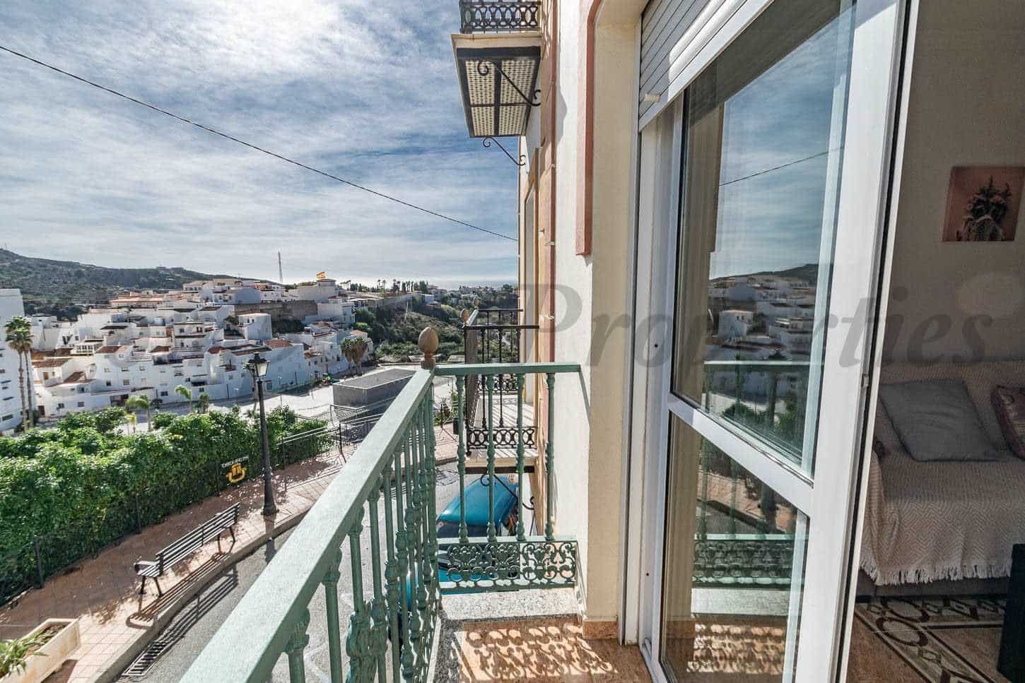 3 makuuhuone Huoneisto vuokrattavana paikassa Torrox - 850 € (Ref: 10075949)