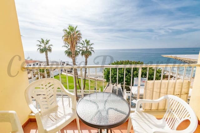 3 quarto Apartamento para arrendar em Torrox-Costa, Torrox - 1 000 € (Ref: 10075950)