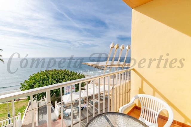 3 quarto Apartamento para arrendar em Torrox-Costa, Torrox - 1 000 € (Ref: 10075950)