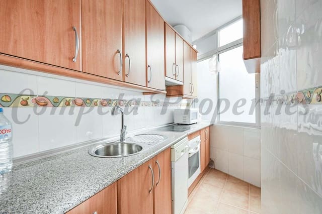 3 Zimmer Apartment zu vermieten in Torrox Pueblo, Torrox - 950 € (Ref: 10075951)