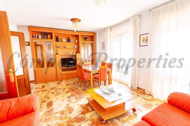 3 soveværelse Lejlighed til leje i Torrox-Costa, Torrox - € 840 (Ref: 10075953)