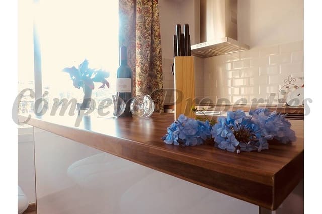 1 slaapkamer Appartement te huur in El Morche, Torrox - € 600 (Ref: 10075954)