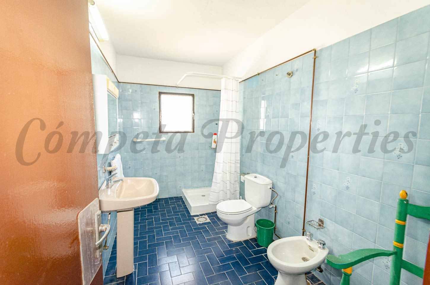 3 sypialnia Finka/Dom wiejski na sprzedaż w Sedella z garażem - 355 000 € (Ref: 10075956)